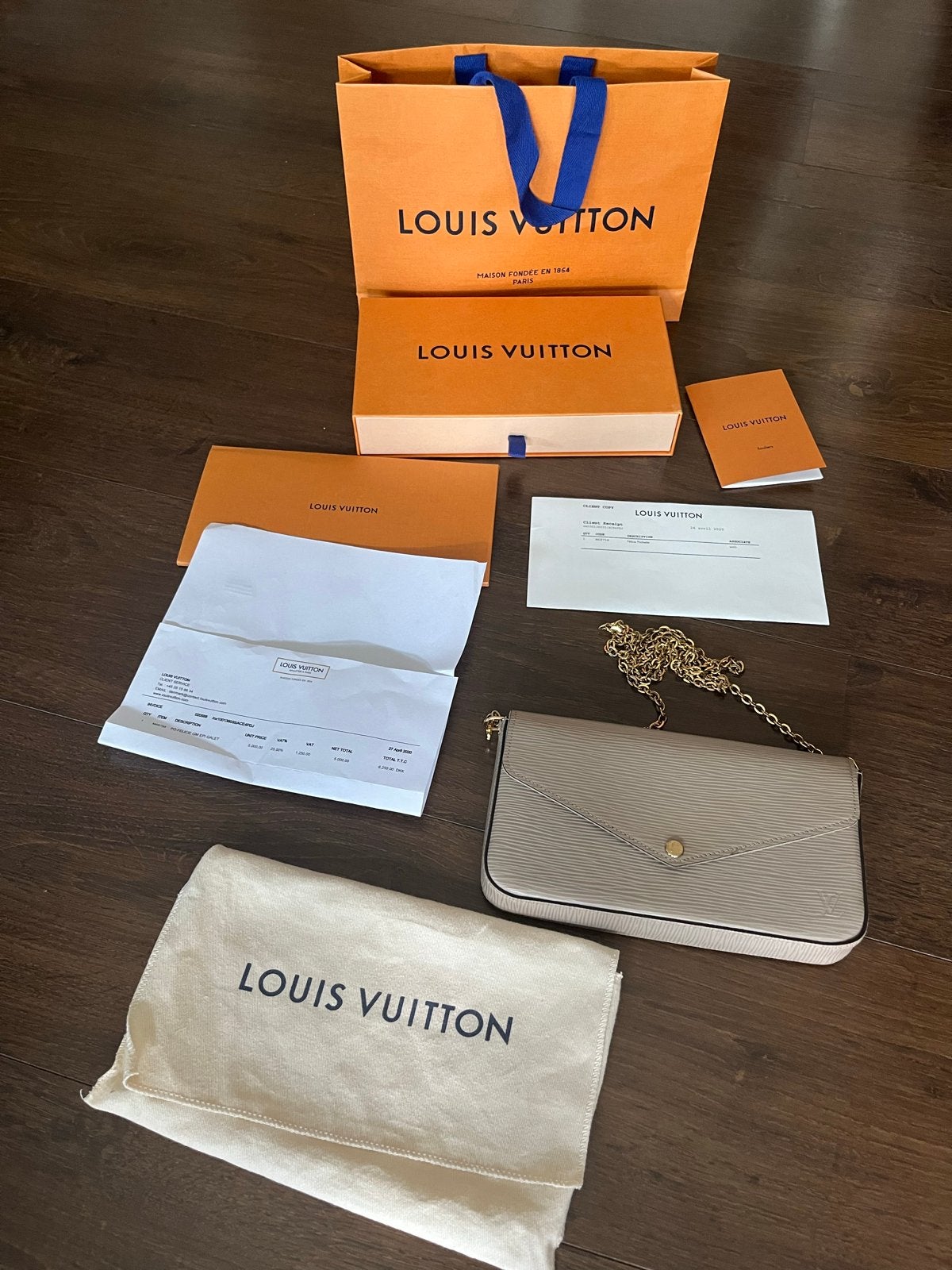 Louis Vuitton Felicie Pochette Epi Galet Taupe Goud, Sieraden, Tassen en Uiterlijk, Tassen | Damestassen, Ophalen, Zo goed als nieuw