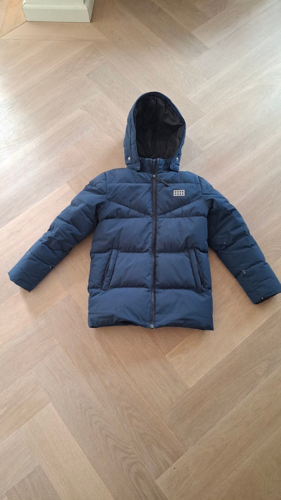 Lego winterjas donkerblauw maat 134, Kinderen en Baby's, Gebruikt, Lego Wear, Ophalen of Verzenden, Jongen