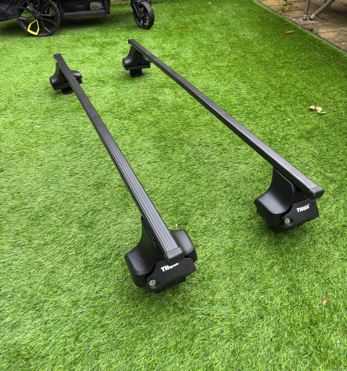 Thule dakdragers Peugeot 3008 en 5008, Auto diversen, Dakdragers, Ophalen, Zo goed als nieuw