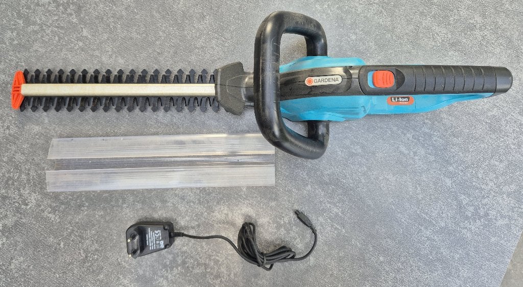 GARDENA accu-heggenschaar ComfortCut 30, Ophalen, Gebruikt, Accu, Gardena