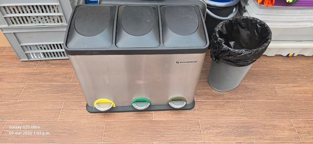 Prullenbak voor gescheiden afval - 3 vakken, Huis en Inrichting, Woonaccessoires | Prullenbakken, Gebruikt, Kunststof, Minder dan 50 cm
