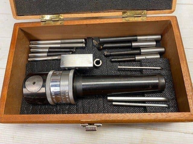 Mc-4  W-20  Sk-30  kotterkoppen, Verzenden, Gebruikt, Metaaldraaibank