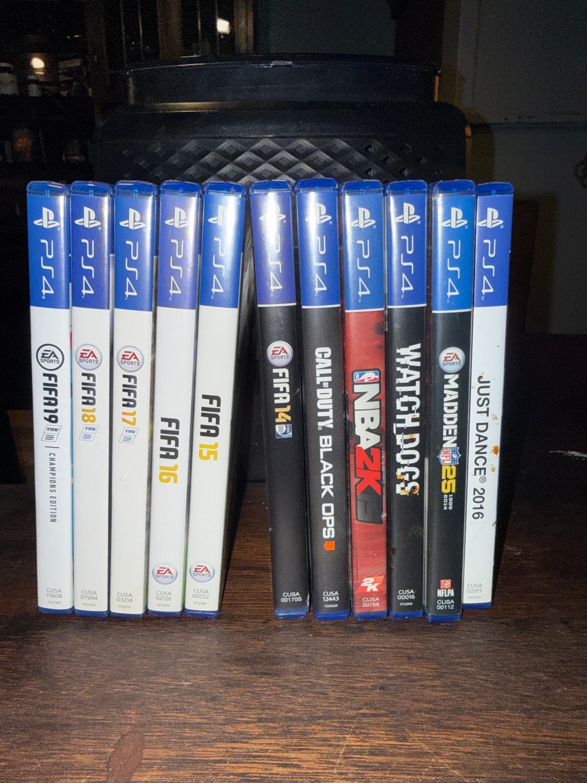 PS4 Spellen Bundel: FIFA, Call of Duty, Watch Dogs, Just Dan, Gebruikt, Ophalen of Verzenden, 3 spelers of meer, Sport
