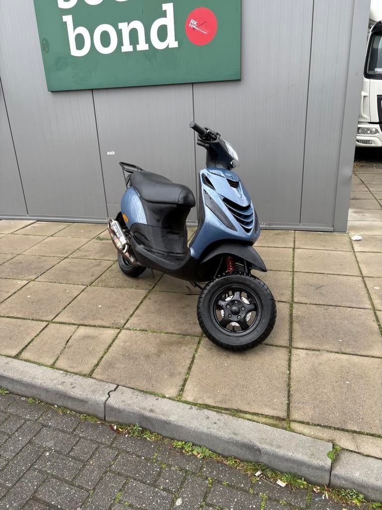 Piaggio zip 70cc vers op brom    (sp voorvork), Ophalen of Verzenden, Zo goed als nieuw, Tweetakt, Zip