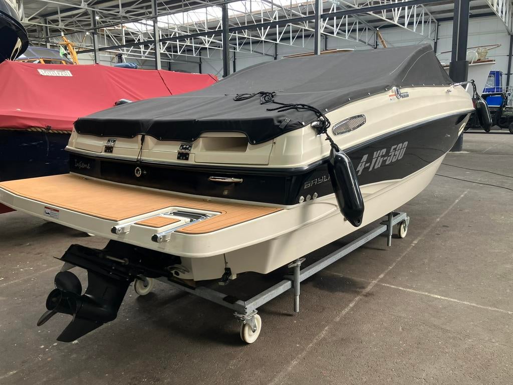 Bayliner 642 Cuddy, Watersport en Boten, Ophalen, Gebruikt