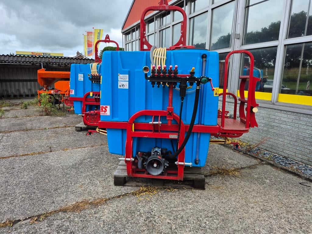 Veldspruit 15meter bereik / boomsprayer 15meters reach, Zakelijke goederen, Machines en Bouw | Liften, Steigers en Ladders, Ophalen of Verzenden