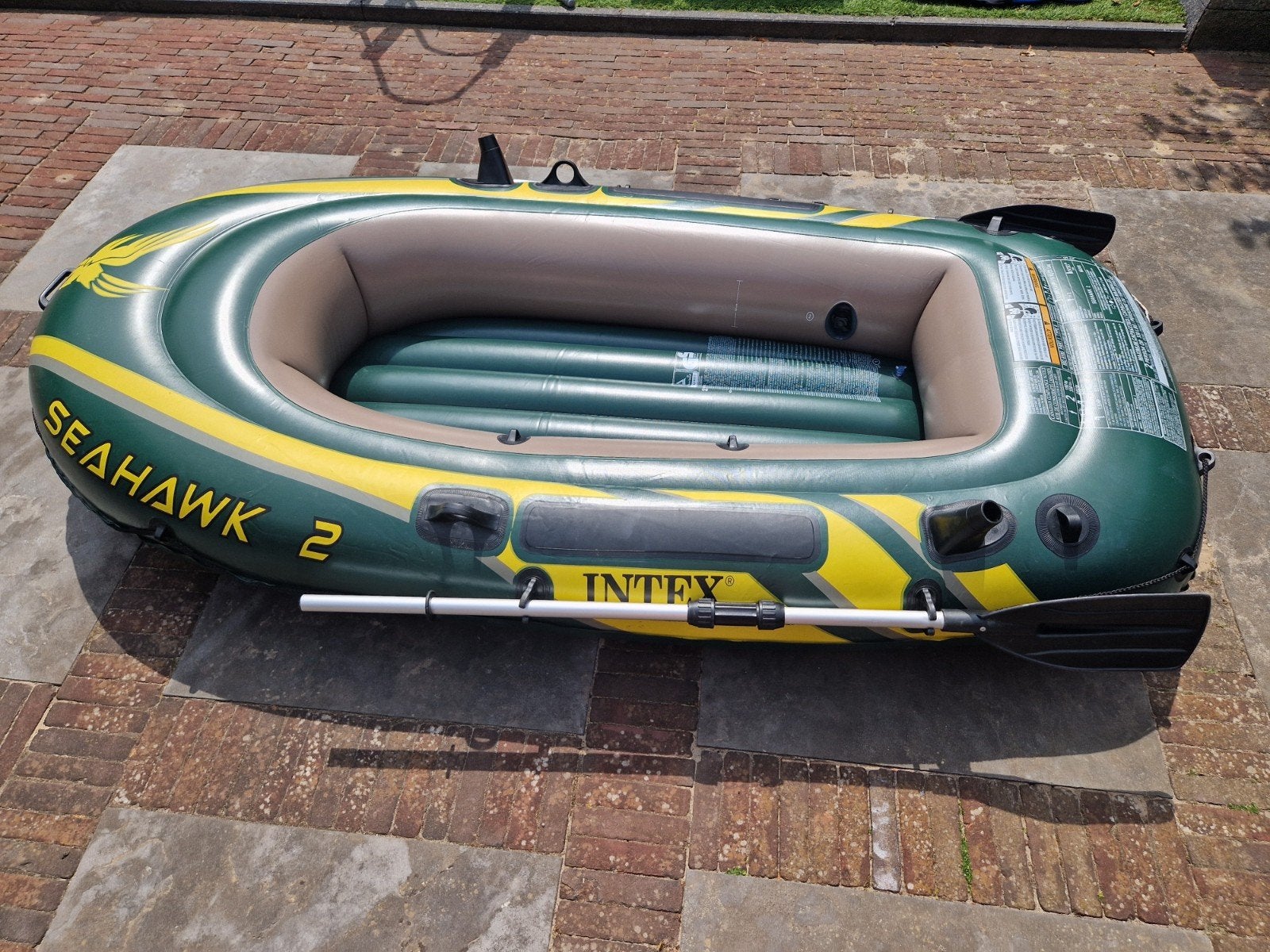 Intex Seahawk 2 rubberboot met aluminium peddels, Ophalen, Zo goed als nieuw, Opblaasbaar