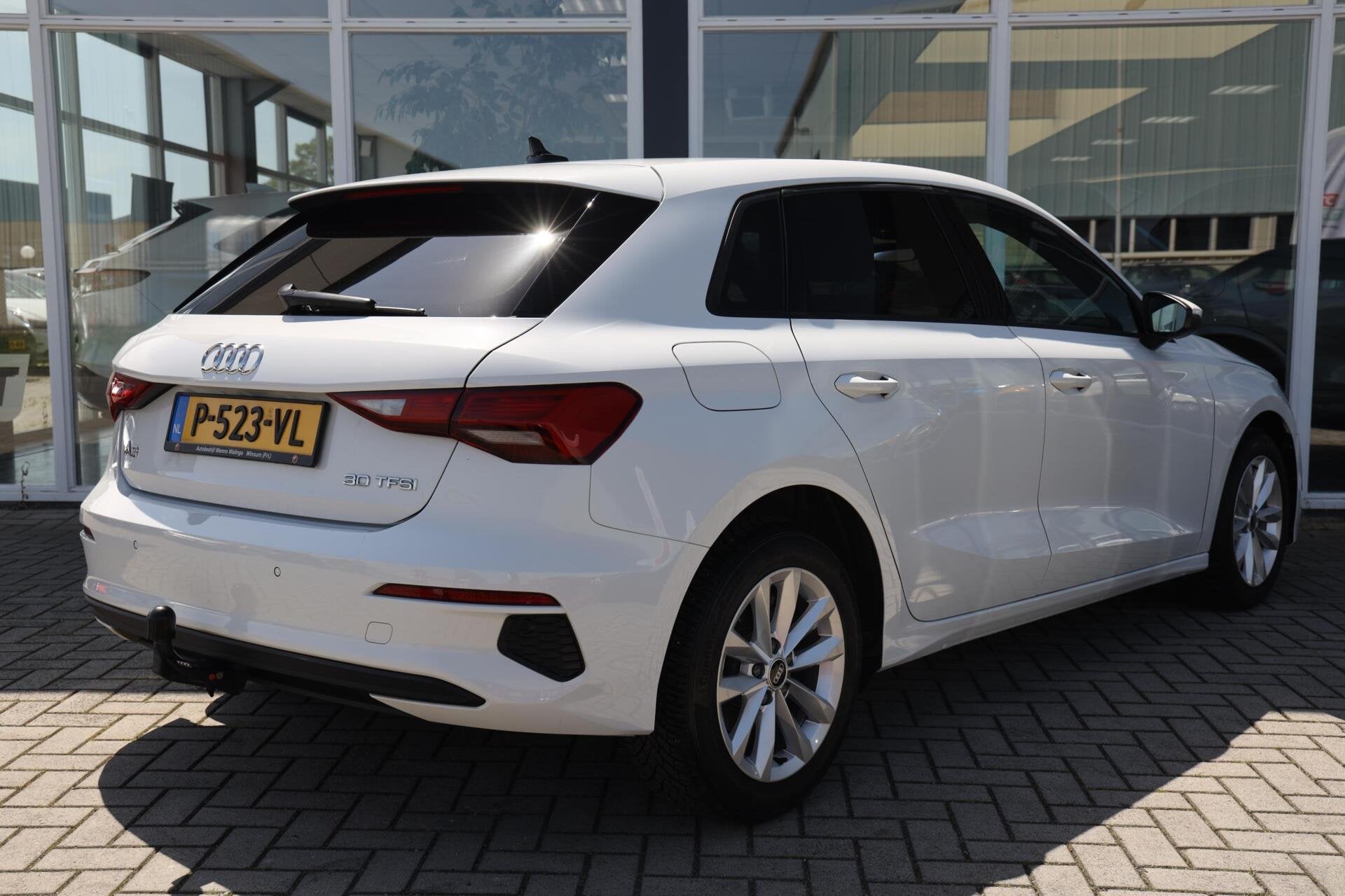Audi A3 Sportback 30 TFSI Pro Line|Automaat|Trekhaak|Navi|Cr, Auto's, Gebruikt, Euro 6, Met garantie (alle), Wit