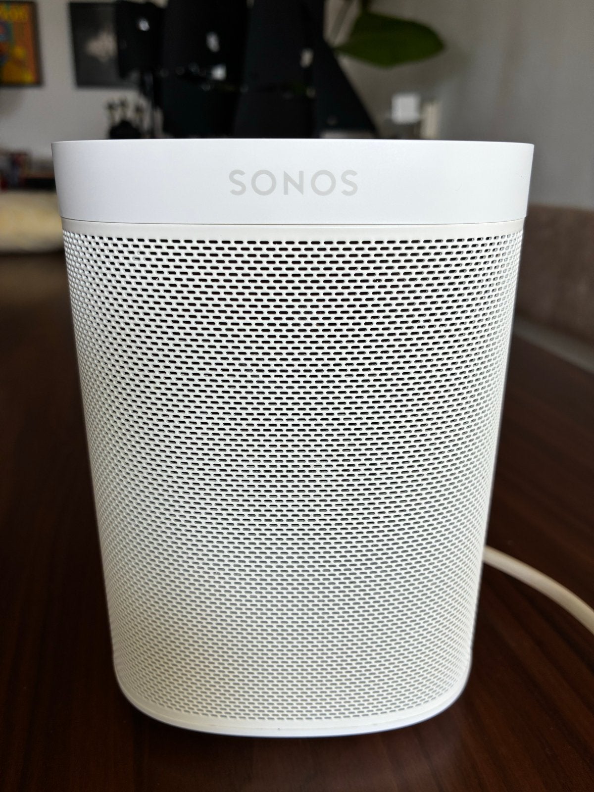 Sonos One Gen 2 slimme speaker licht vergeeld