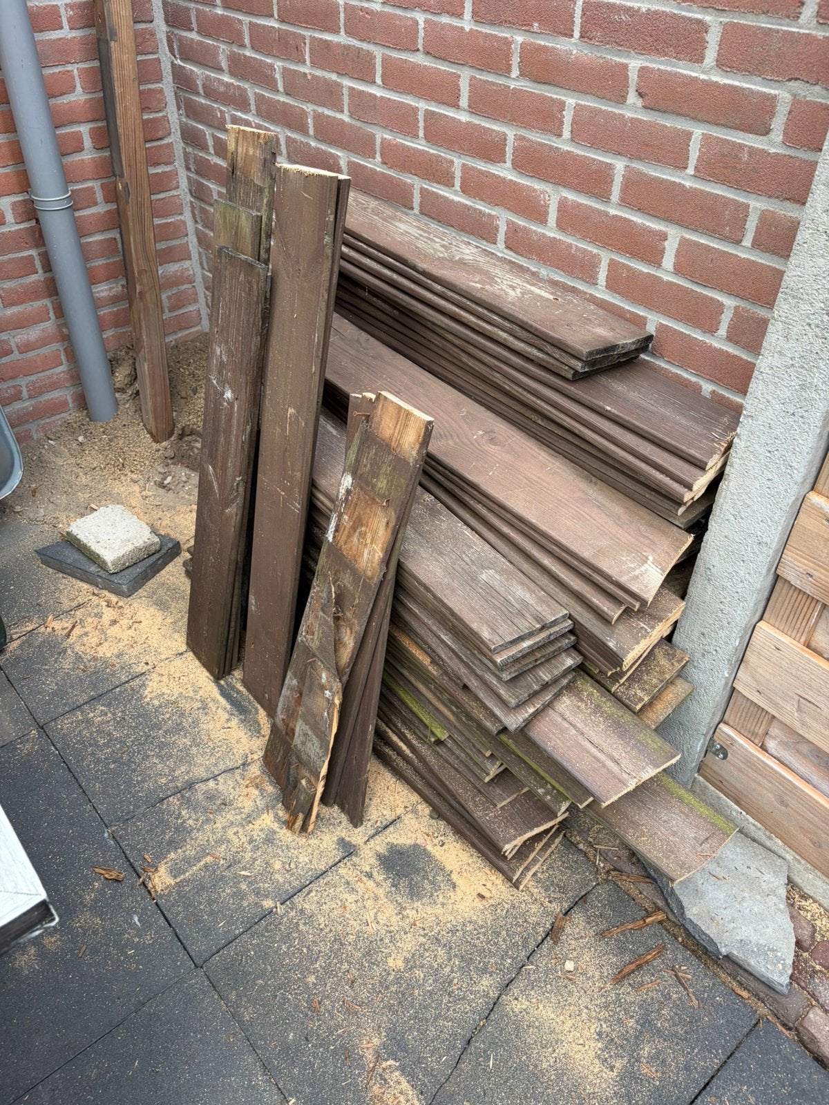 Brand hout, Ophalen, Minder dan 25 mm, Pallet, Minder dan 200 cm