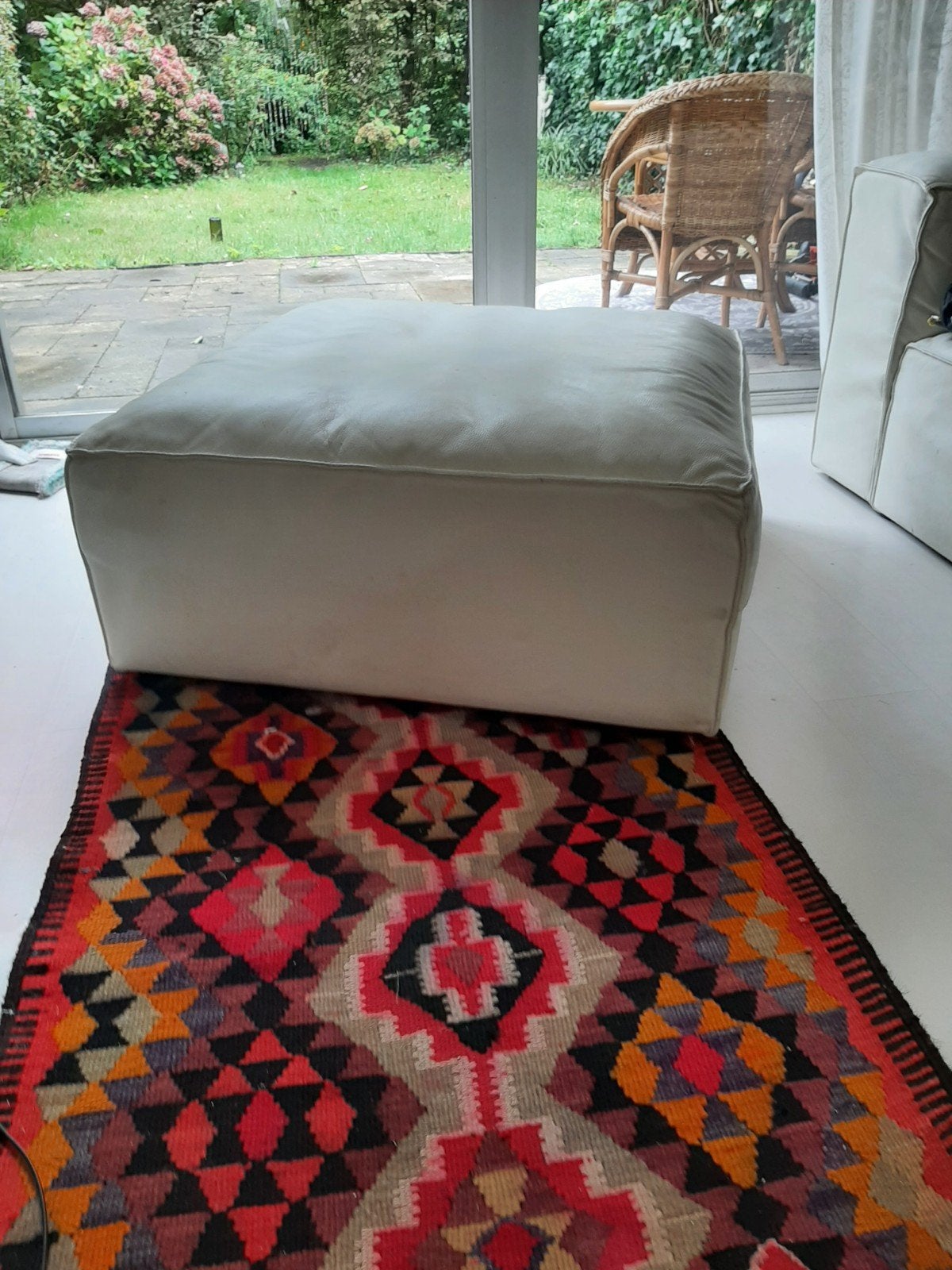 hocker wit leder, Ophalen, Vierkant, Leer, 75 tot 100 cm
