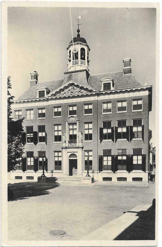 AK Leeuwarden - Stadhuis, 18e eeuw, Verzenden, 1940 tot 1960, Ongelopen, Friesland