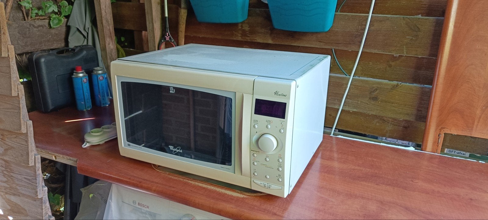 Whirlpool Combimagnetron - Knop werkt, beetje lam, Witgoed en Apparatuur, Ophalen, Gebruikt, Grill