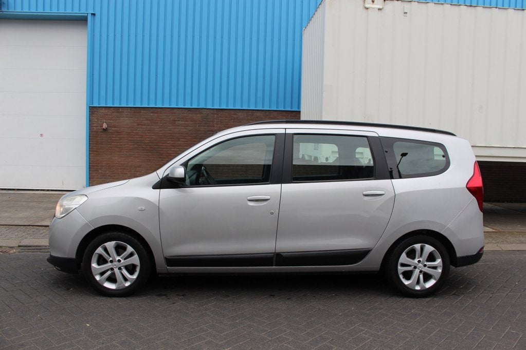 Dacia Lodgy 1.2 TCe Prestige 7p., Auto's, Voorwielaandrijving, Euro 5, Gebruikt, 4 cilinders