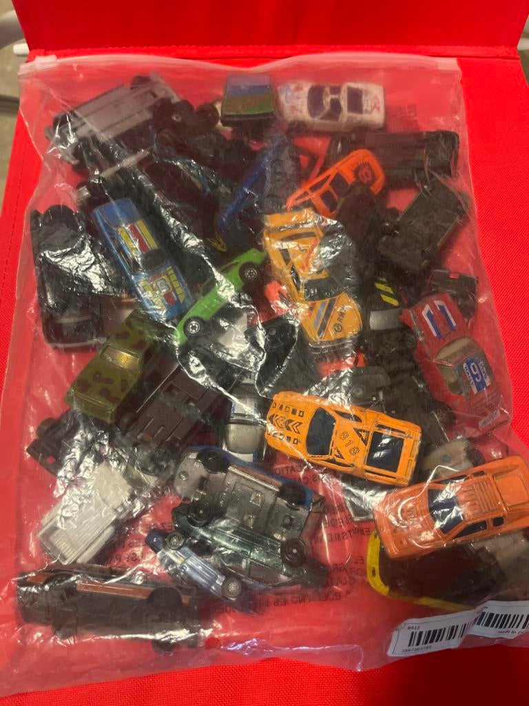 Grote zak met diverse speelgoedauto's, Verzamelen, Transformers, G1, Ophalen of Verzenden, Zo goed als nieuw