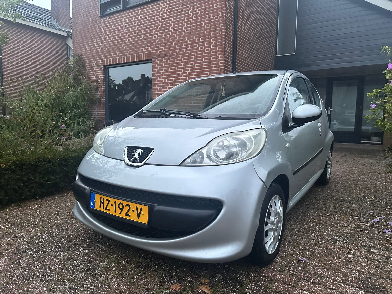 Peugeot 107 1.0 XR Airco NWE APK Toerenteller Elek.pkt, Voorwielaandrijving, Elektrische ramen, 4 stoelen, 68 pk