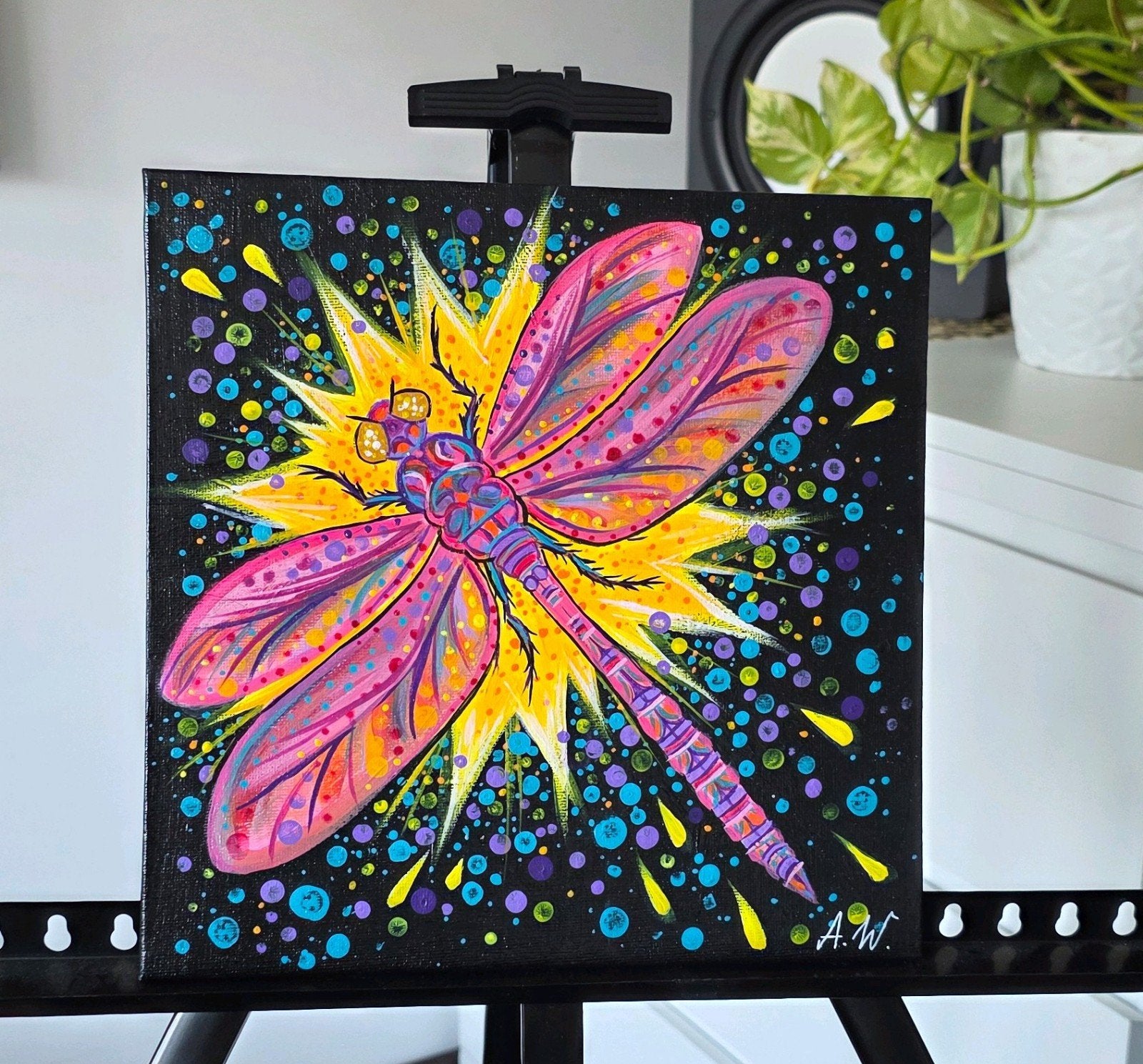 Handgeschilderd schilderij – Kleurrijke libel – 25x25 cm, Antiek en Kunst, Kunst | Schilderijen | Modern, Ophalen, Acrylverf, Gesigneerd