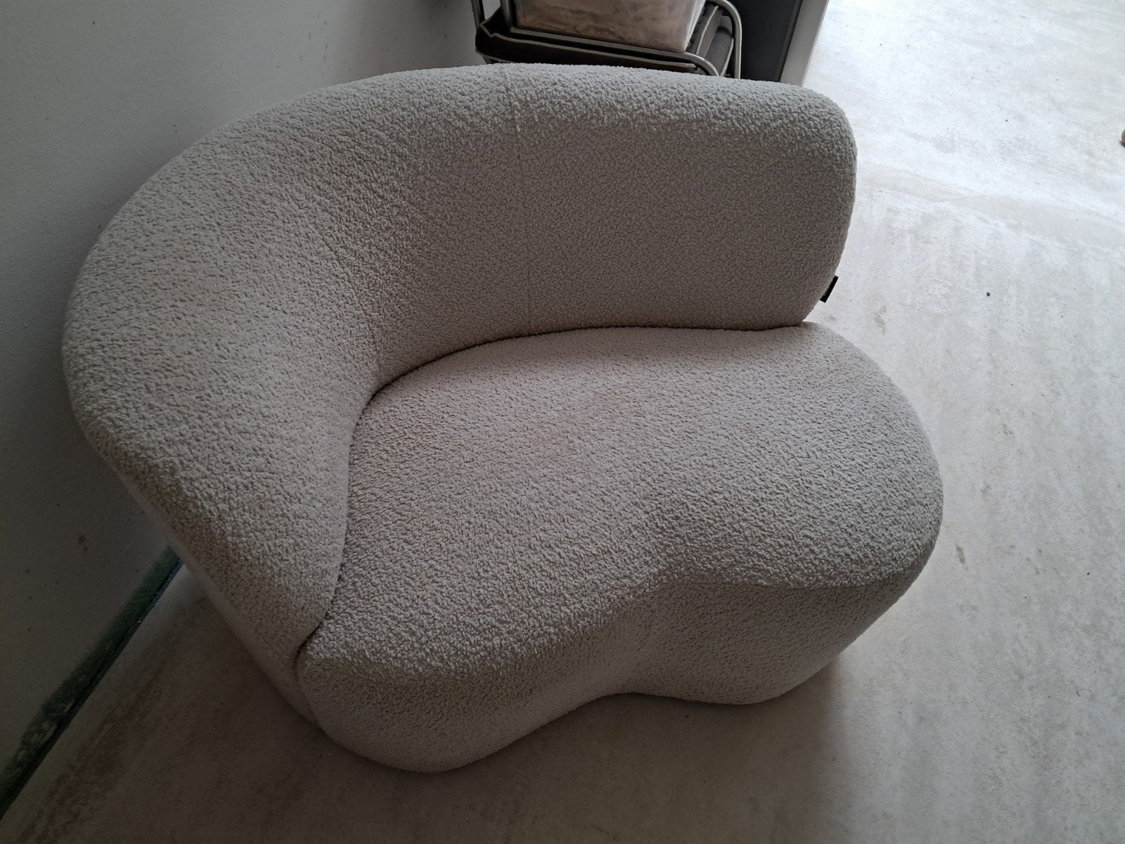 Woood Stone bouillon creme fauteuil links, Huis en Inrichting, Ophalen, Eenpersoons, 75 tot 100 cm, Zo goed als nieuw
