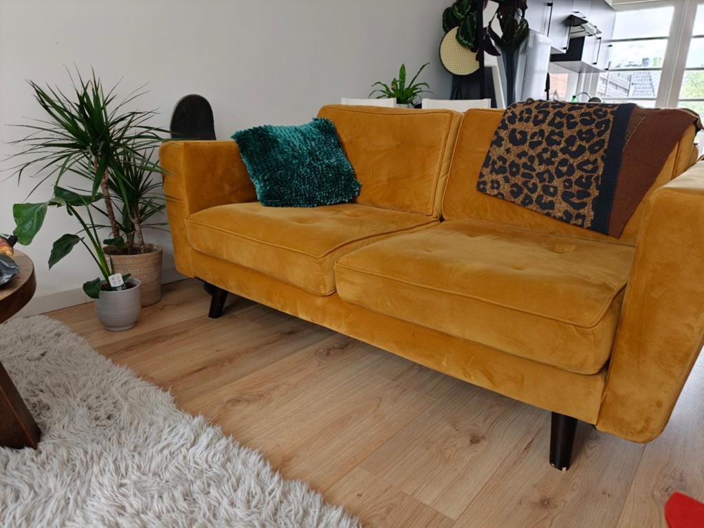 Gele tweezitsbank van stof - 165 cm breed, Huis en Inrichting, Banken | Bankstellen, Ophalen