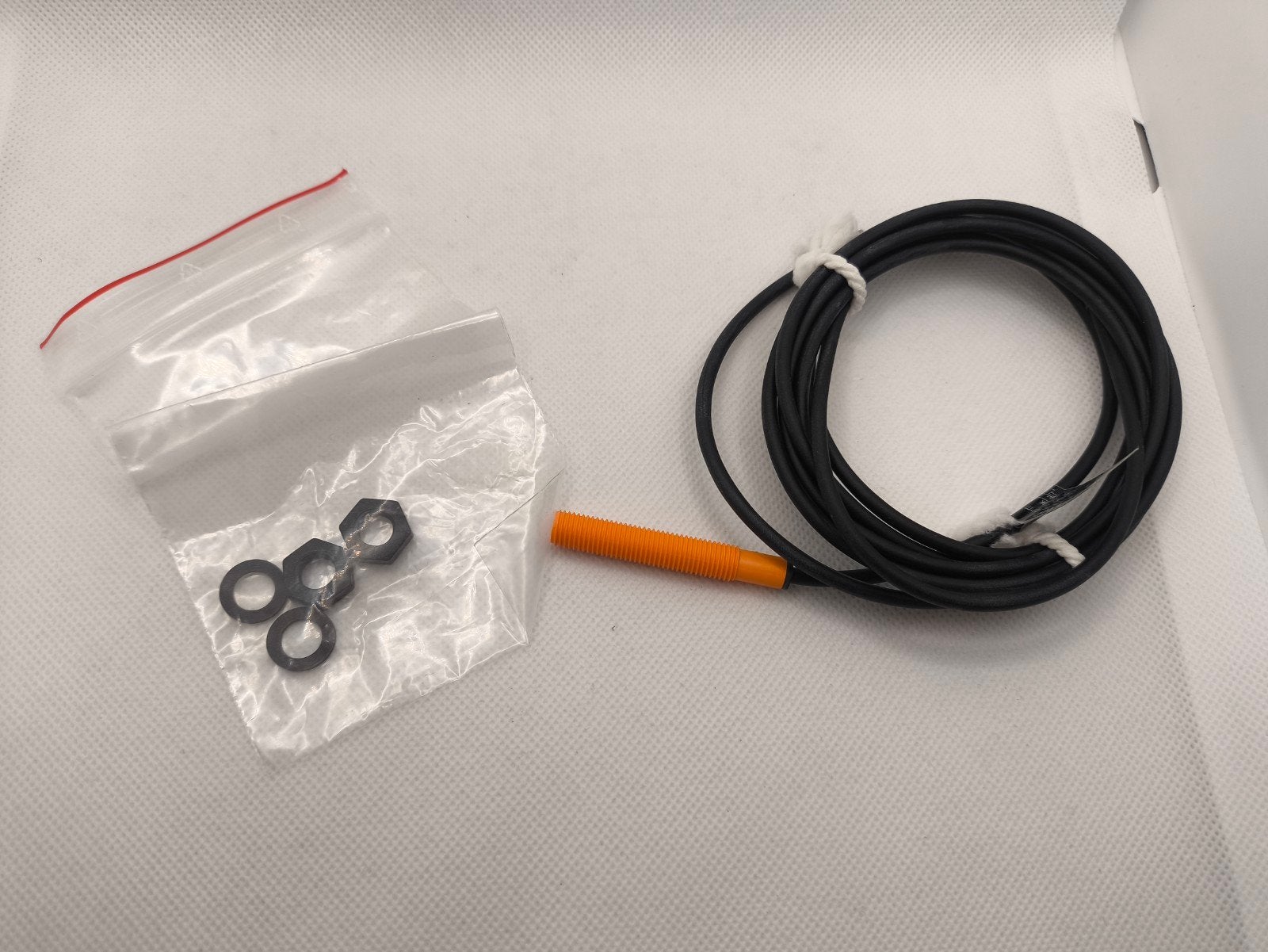Inductieve sensor efector IE-2002-FROG/PH-IE5202, Ophalen of Verzenden