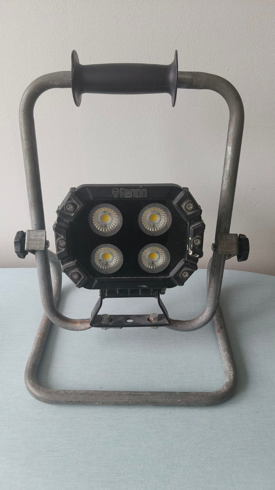 Fenon LED accu Bouwlamp 3 standen met Statief, Gebruikt, Met statief, Ophalen of Verzenden, Lamp met armatuur