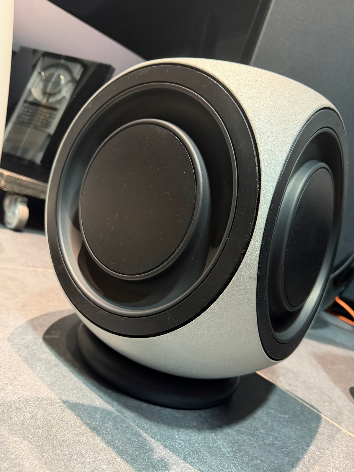 Bang & Olufsen Beolab 2 Subwoofer - Perfecte staat b&o