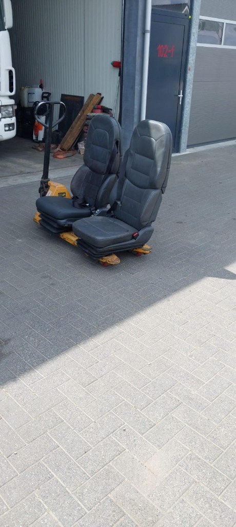 SCANIA KING OFF THE ROAD STOELEN  SETJE, Ophalen, Gebruikt, Scania, Interieur en Bekleding