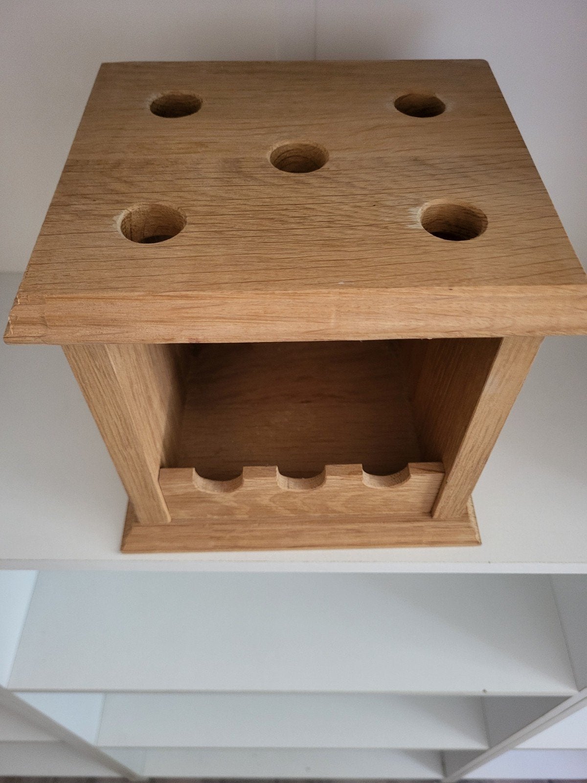Voetenstoof. Heel degelijk., Huis en Inrichting, Ophalen of Verzenden, Zo goed als nieuw, Hout