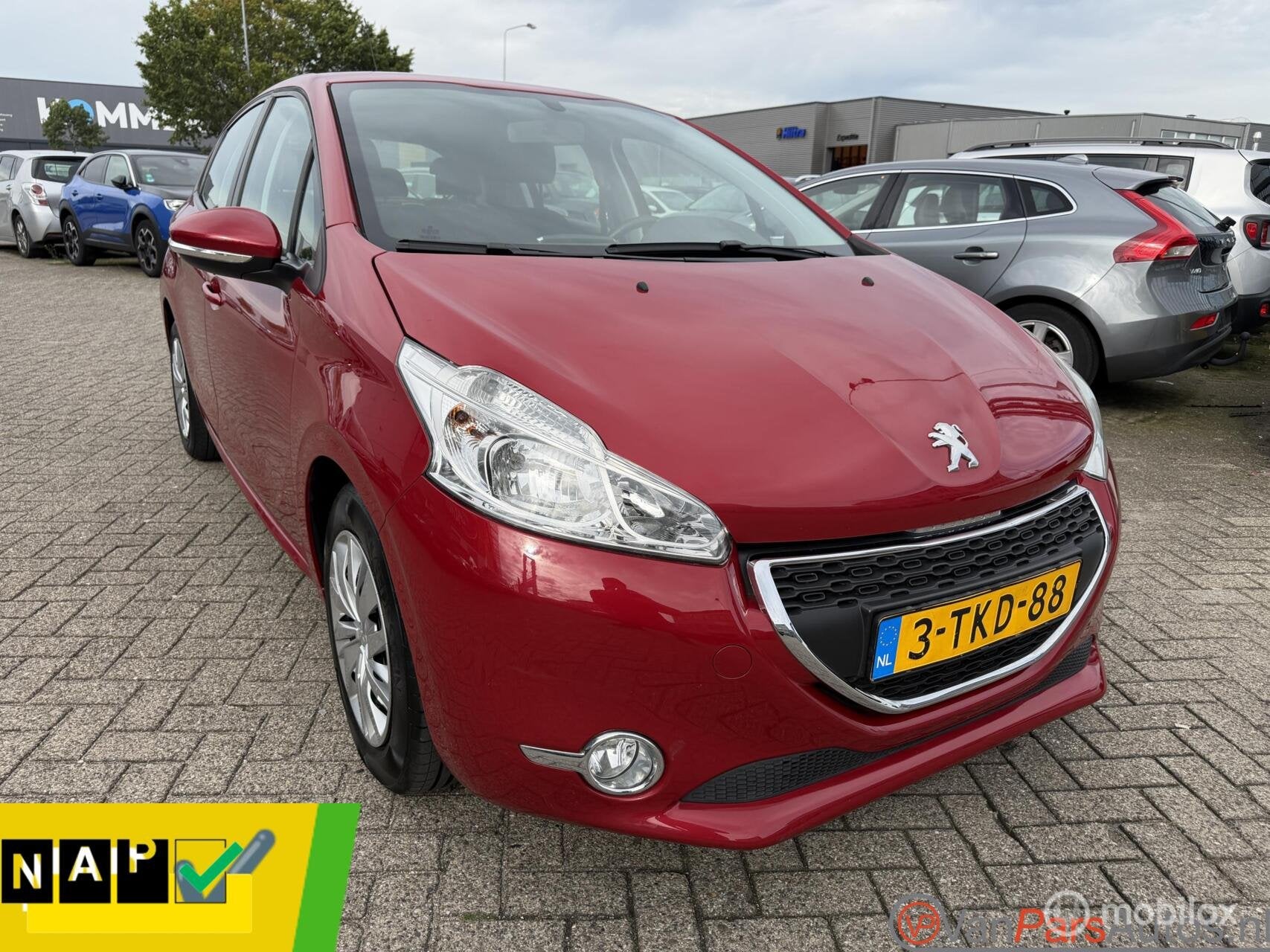 Peugeot 208 1.2 VTi Active,Airco,5drsDealer Onderhouden,NAP!, Voorwielaandrijving, Gebruikt, 31 €/maand, 1199 cc
