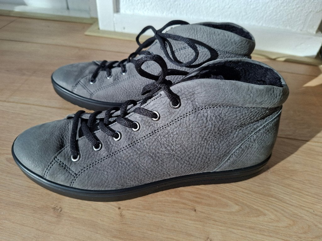 Grijs leren Ecco schoenen maat 41, Ecco, Ophalen of Verzenden, Grijs, Sneakers of Gympen