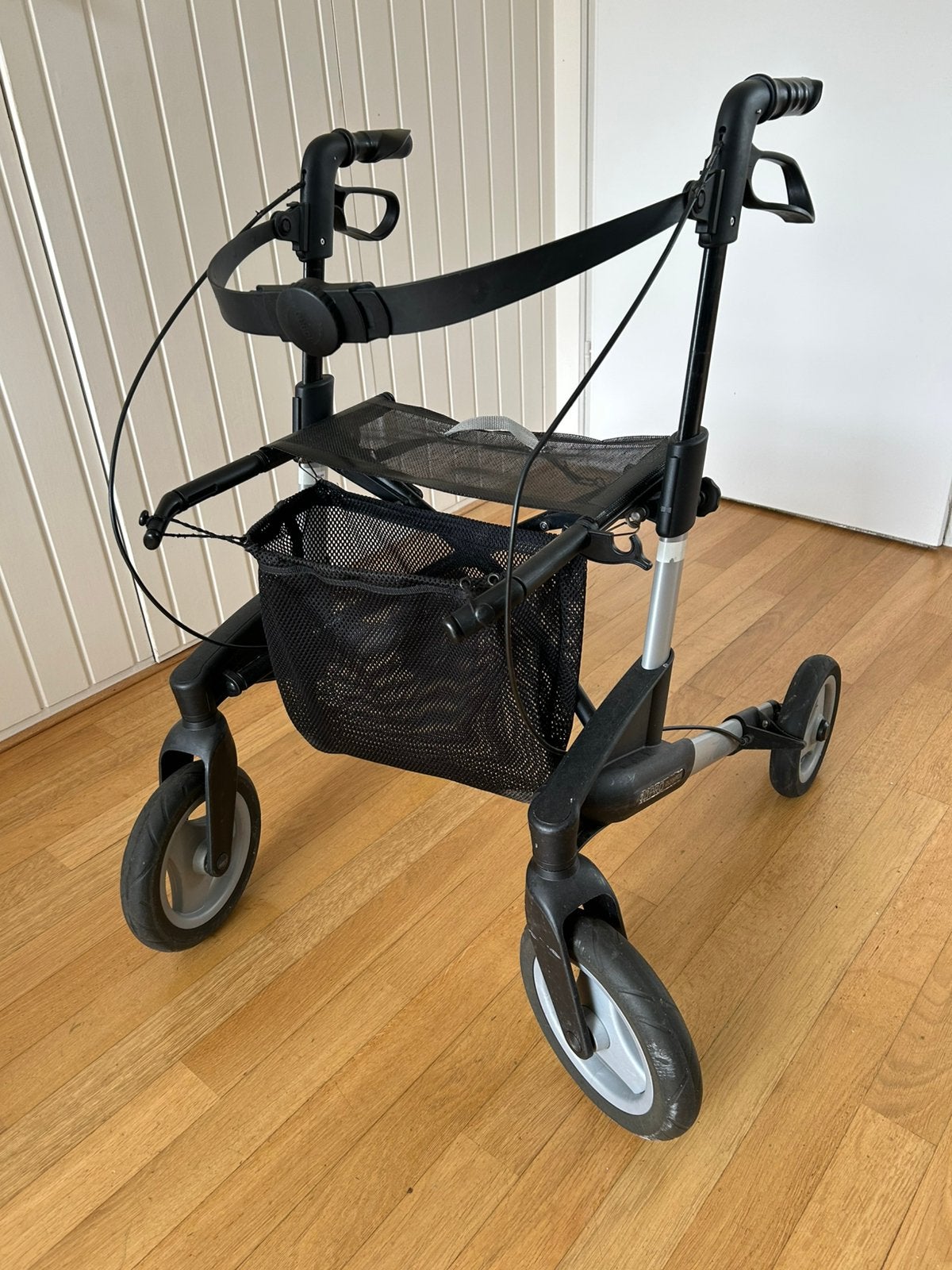 Topro olympos rollator met opberg netje, Ophalen, Opvouwbaar, Gebruikt