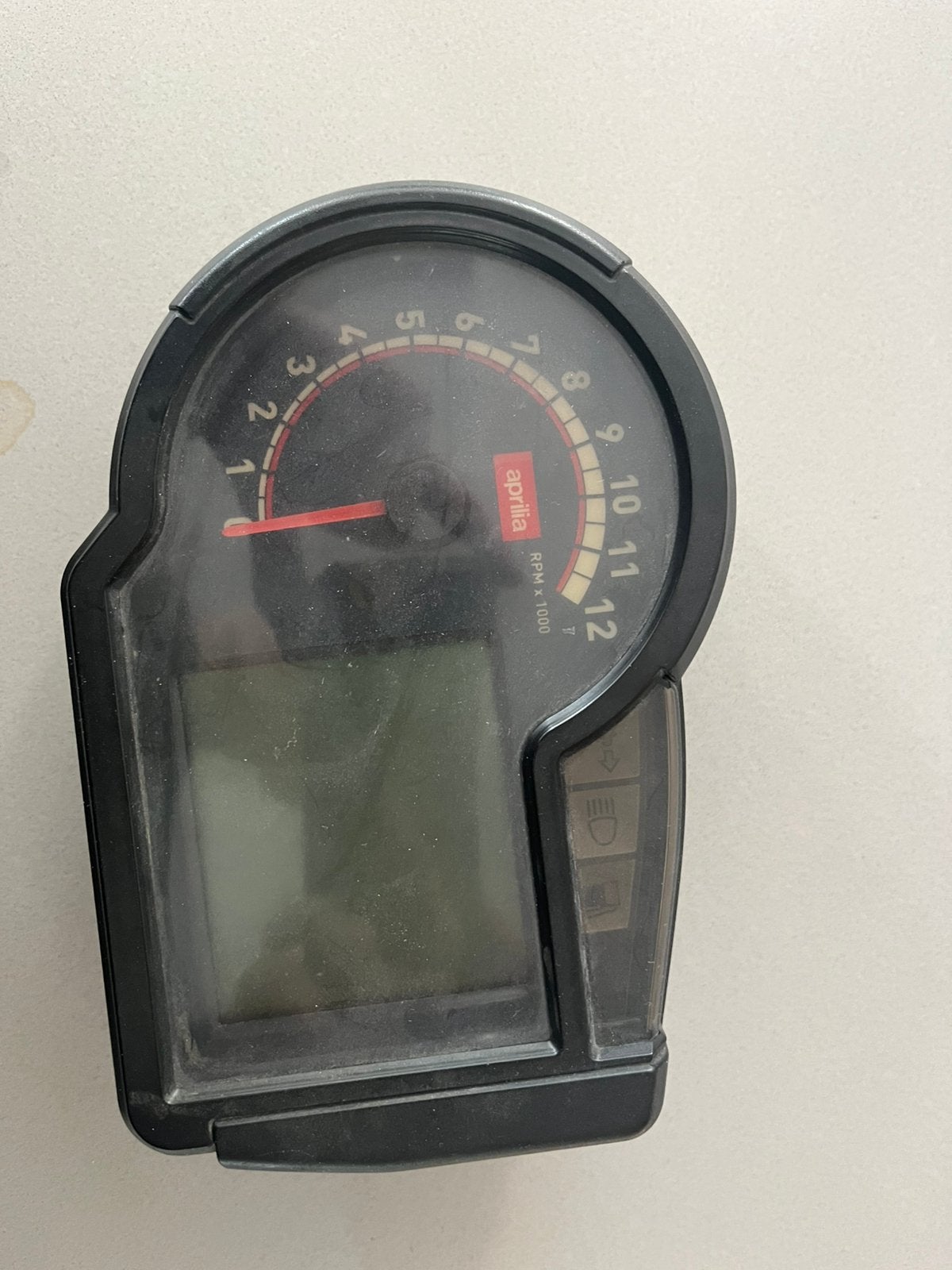Apprilia sr50 factory INJECTIE!  teller, Fietsen en Brommers, Ophalen of Verzenden, Zo goed als nieuw, Benzine, Overige modellen