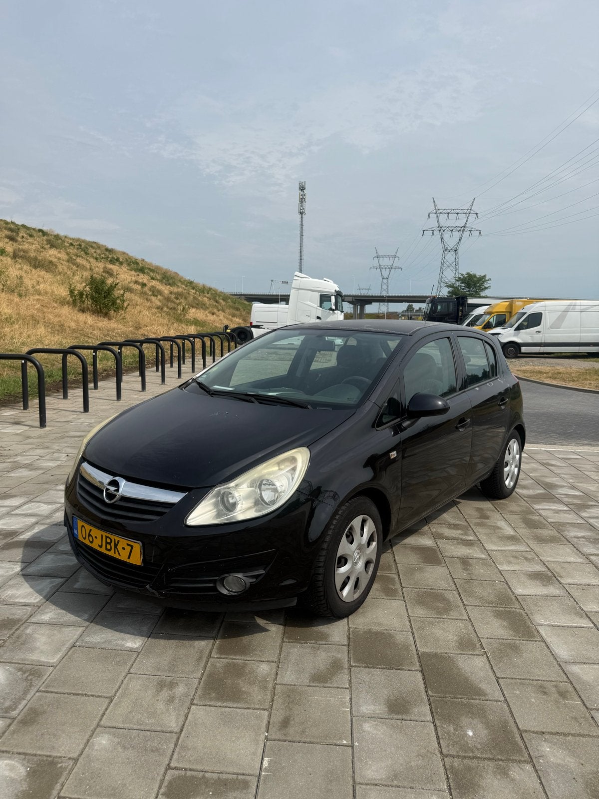 Opel Corsa 1.4 16V 5D 2009 Zwart, Voorwielaandrijving, 1063 kg, 4 cilinders, Origineel Nederlands