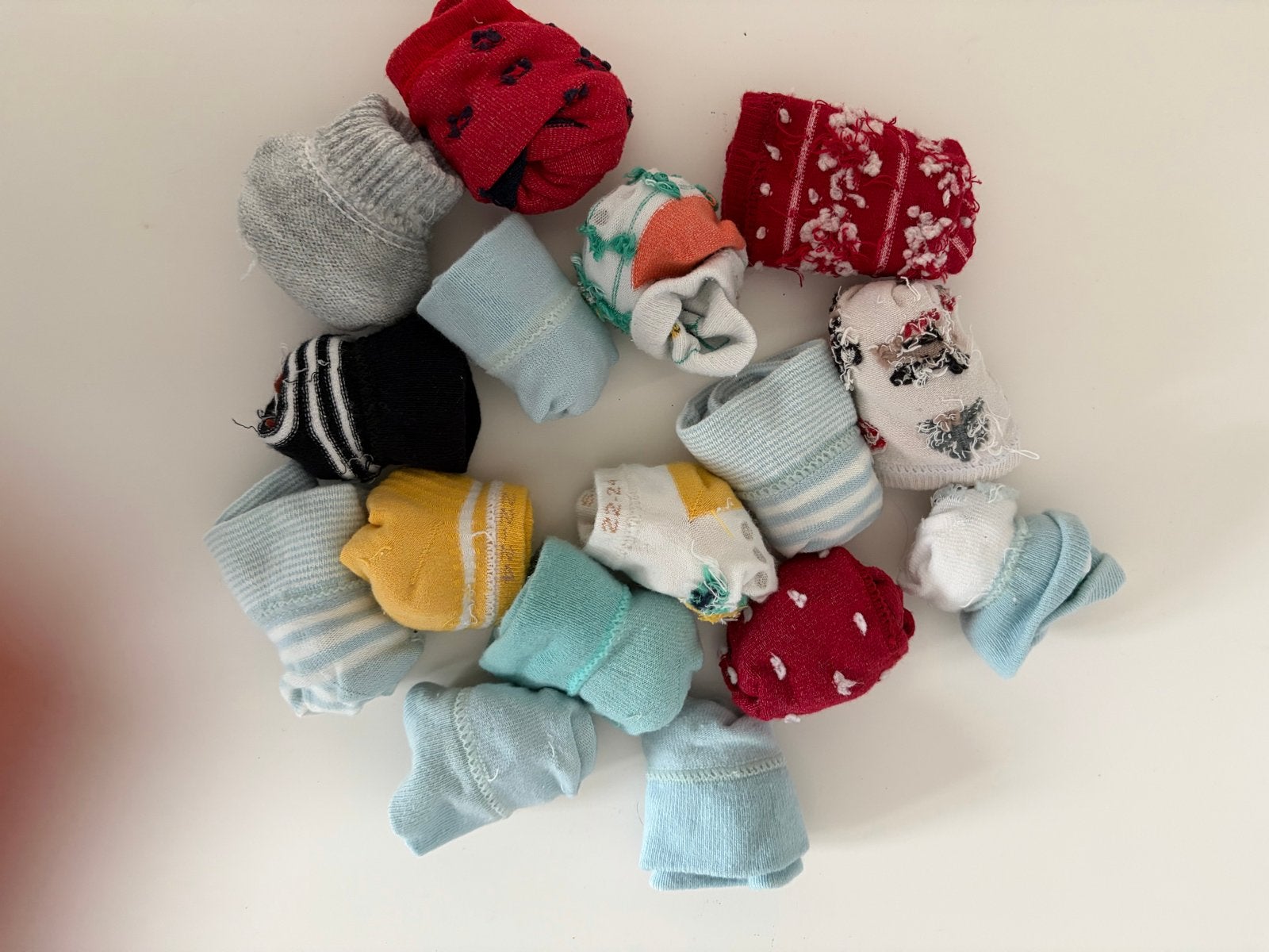 Leuke baby sokjes en mutsjes, Ophalen, Gebruikt, Jongetje of Meisje, Sokjes