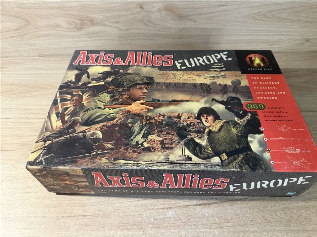 Axis And Allies Europe - s6134, Hobby en Vrije tijd, Gezelschapsspellen | Bordspellen, Verzenden, Zo goed als nieuw