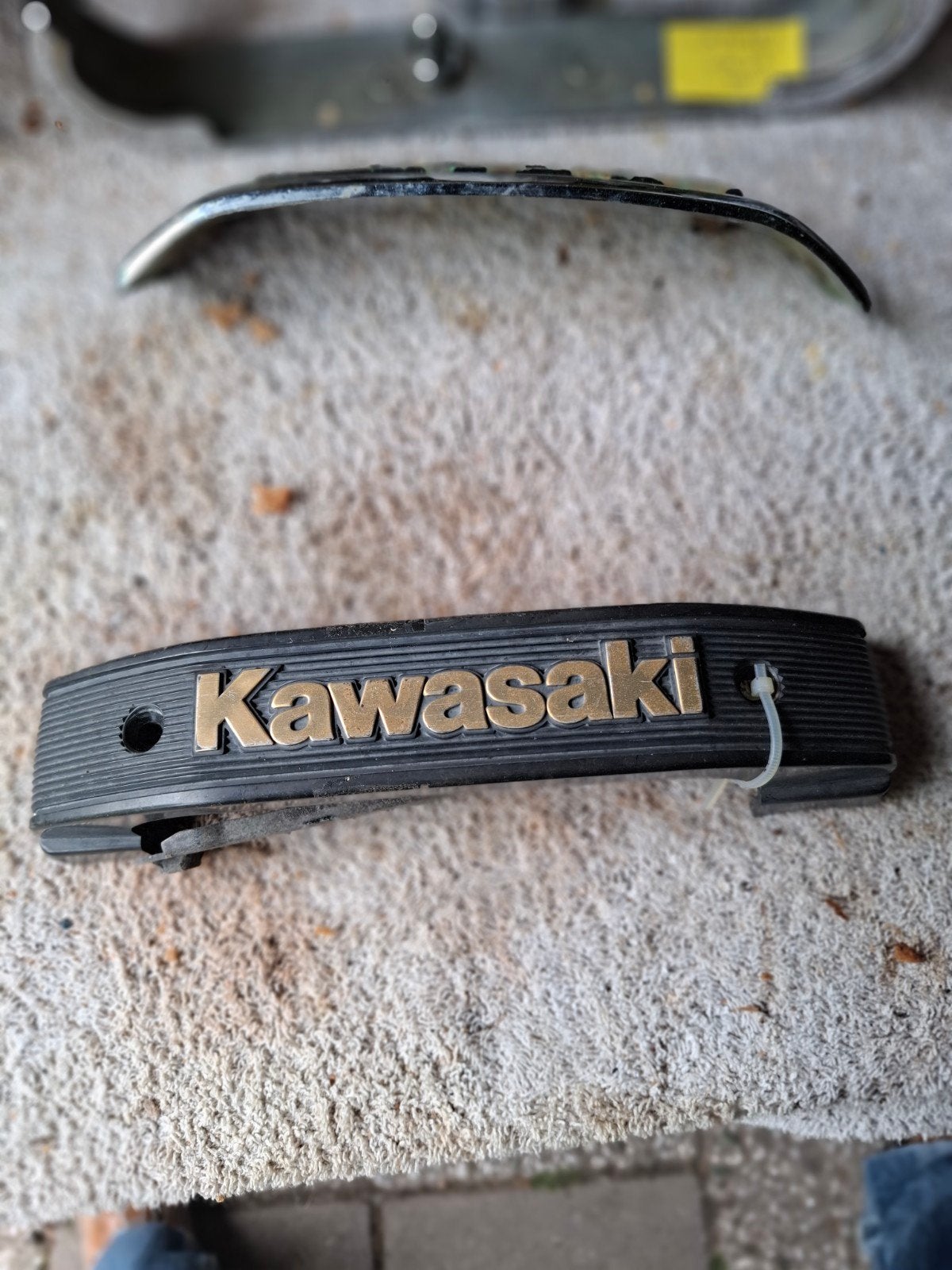 Motor emblemen Honda, Kawasaki, Suzuki - 25 euro per stuk, Motoren, Ophalen of Verzenden