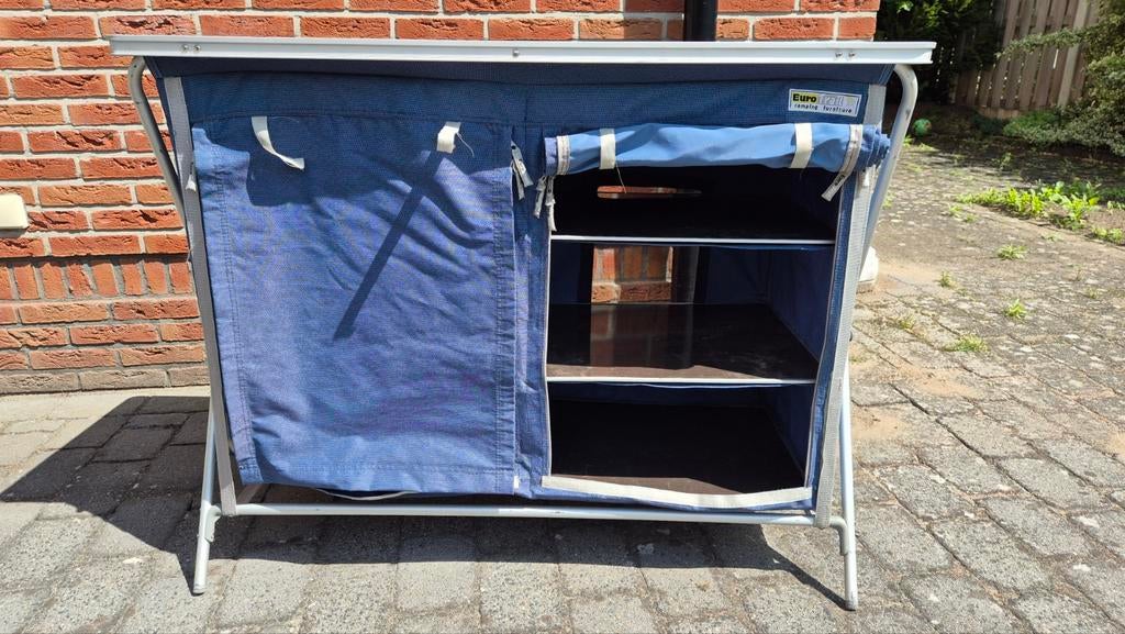 Campingkast Eurotrail, Ophalen, Zo goed als nieuw, Campingkast