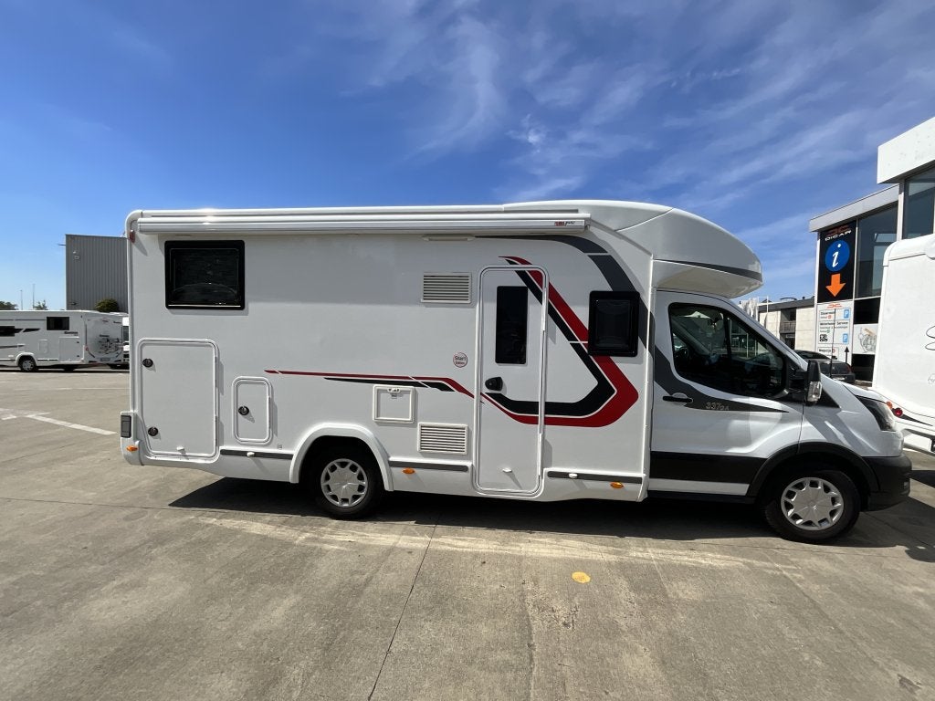 Challenger 337 GA met enkele bedden, Ringverwarming, Ford, Bedrijf, Challenger