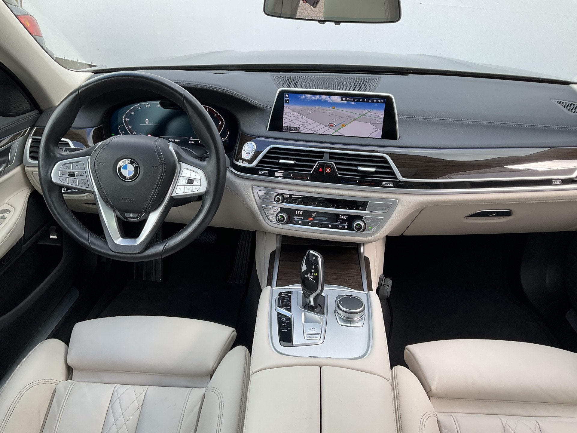 BMW 7 Serie 730d xDrive ACC Pano Softclose 4wielsturing High, Auto's, Automaat, Gebruikt, Euro 6, 2993 cc