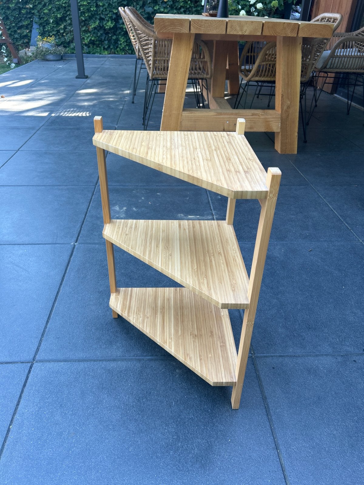 Bamboe hoekrekje met 3 planken, Ophalen, Zo goed als nieuw
