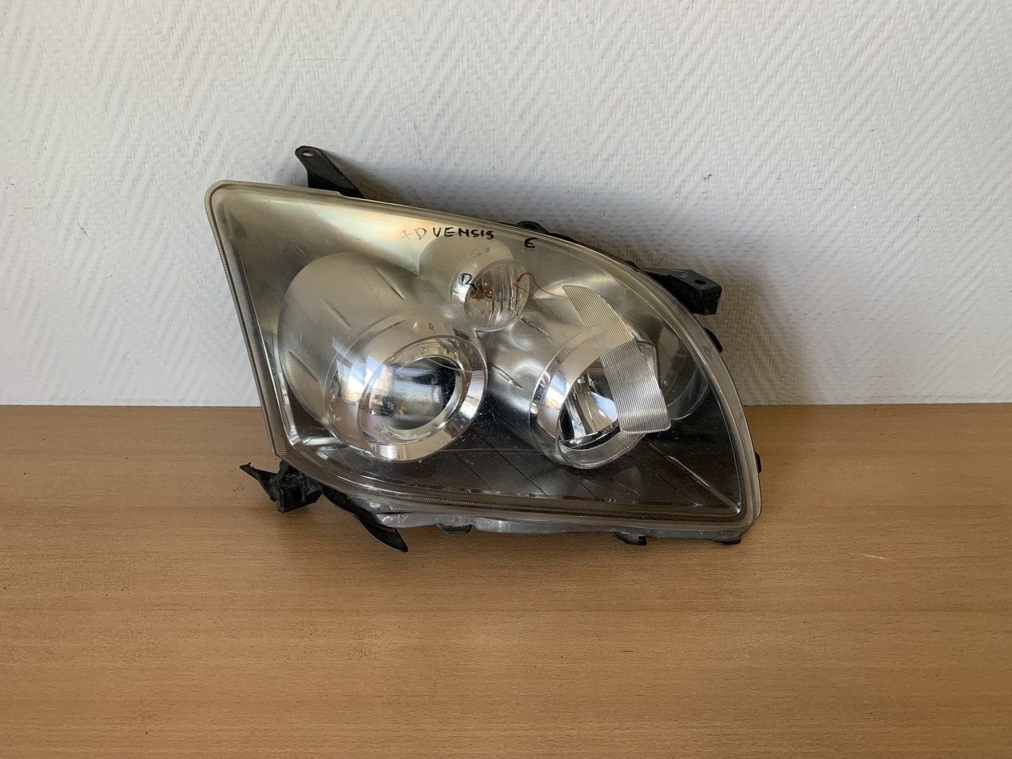 koplamp rechts toyota avensis T25 2006 tot 2009, Gebruikt, -, -, Ophalen of Verzenden