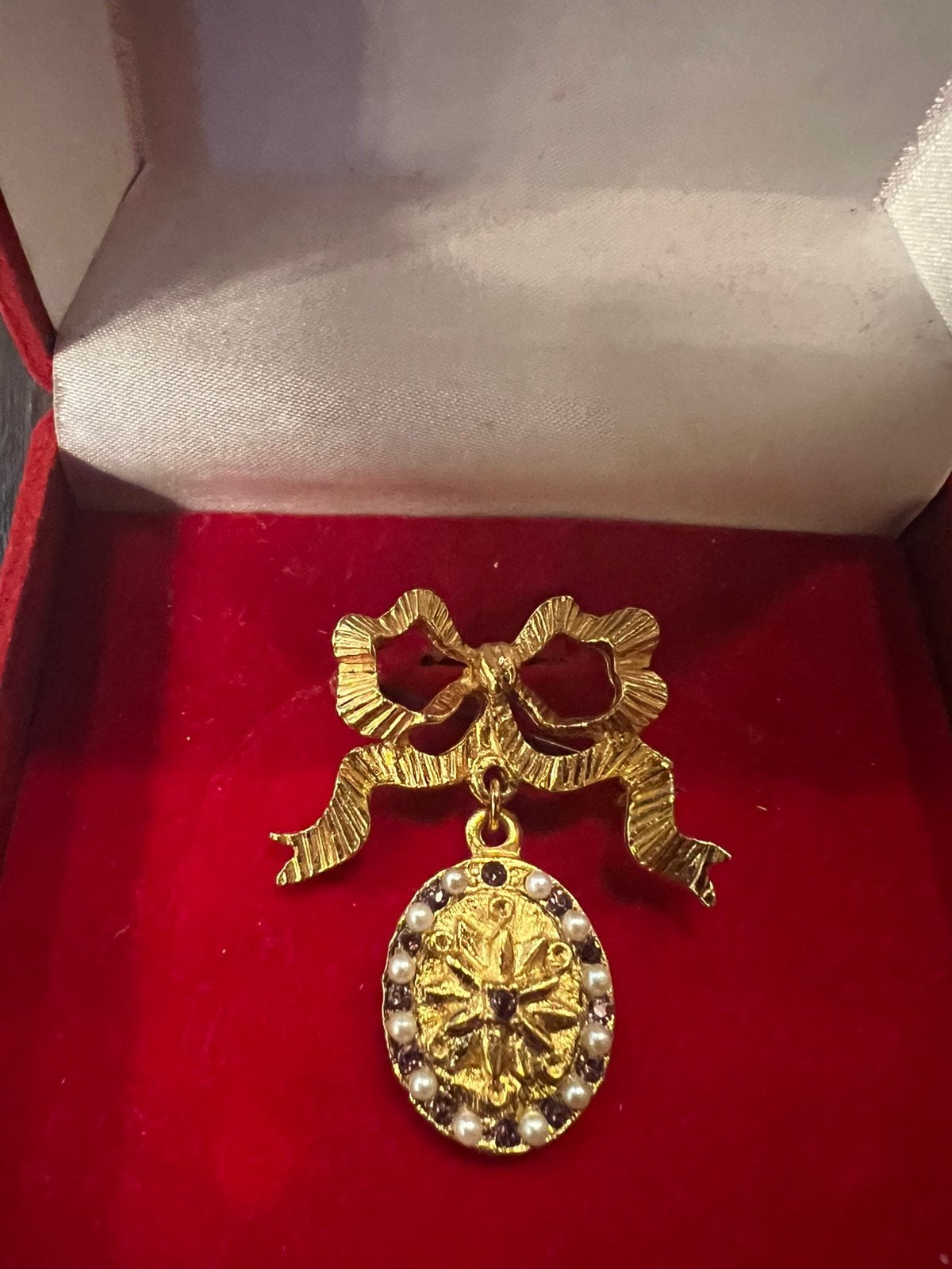 Vintage broche sttik, Ophalen of Verzenden, Zo goed als nieuw, Overige materialen