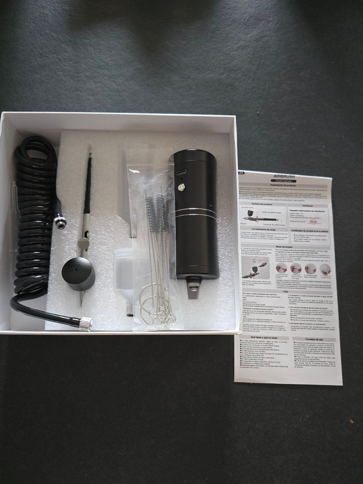 Nieuw Beauty Airbrush Systeem - 2 Stuks, Ophalen of Verzenden, Nieuw, Gehele gezicht, Make-up