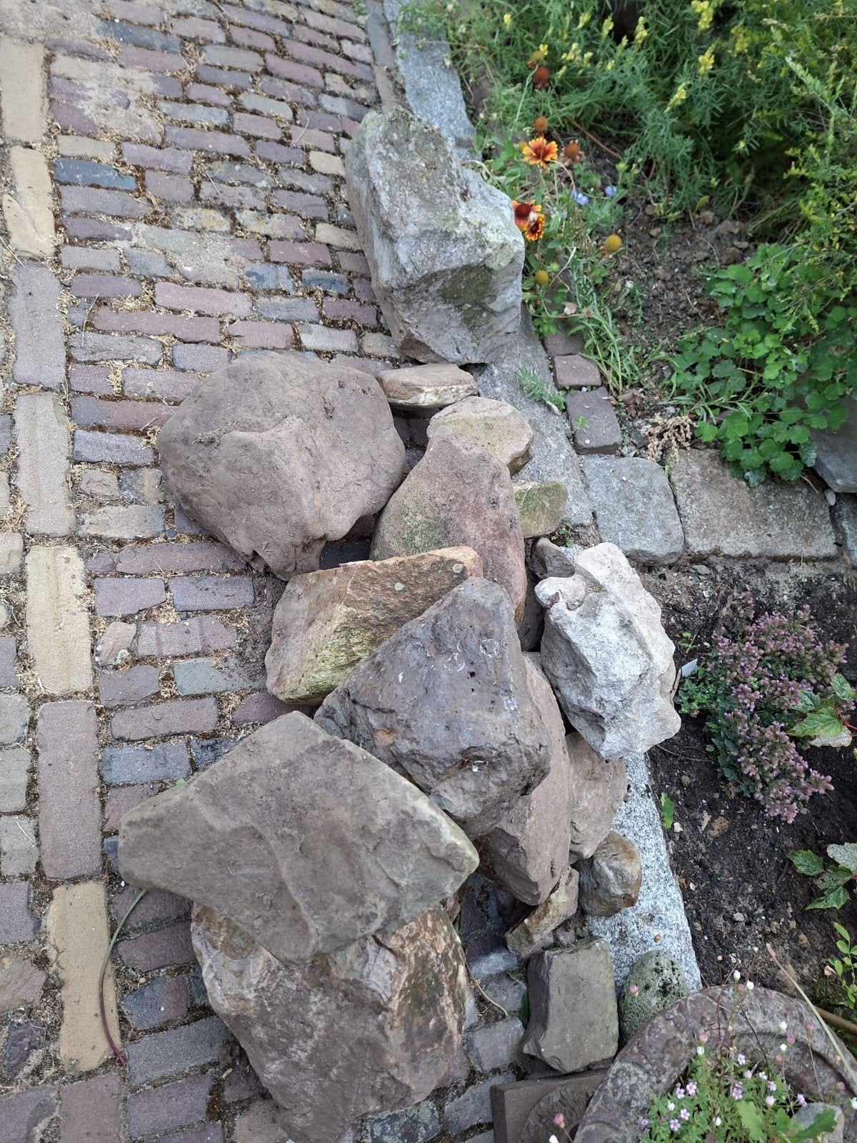 Diverse natuurstenen rotsen en keien voor tuin of decoratie, Tuin en Terras, Ophalen, Overige materialen, Gebruikt, Kei