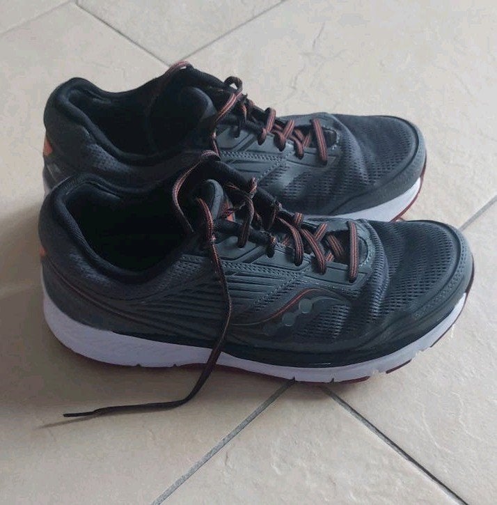 Saucony Echelon 8 hardloopschoenen - Maat 44 (USA 10), Ophalen, Gebruikt, Hardloopschoenen, Saucony