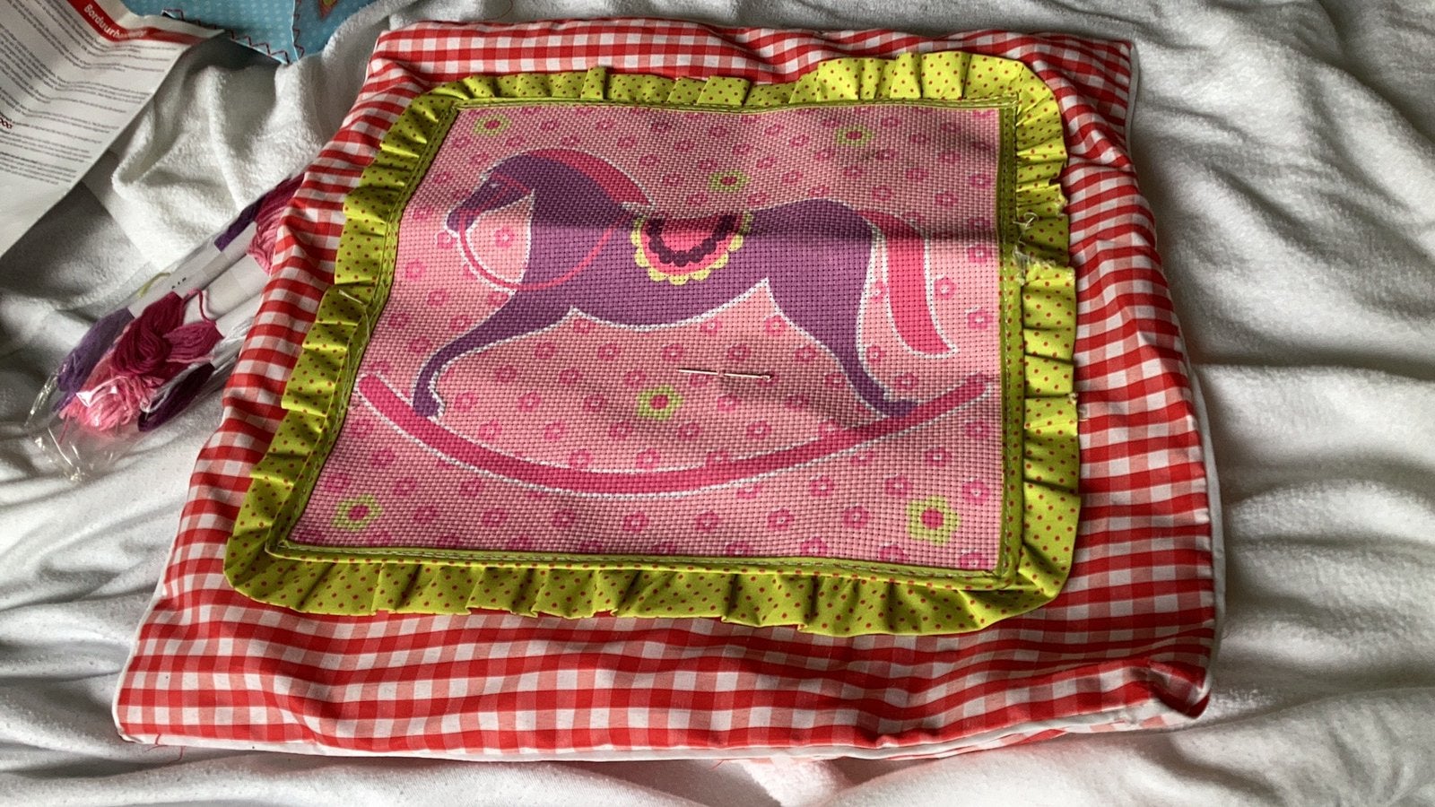 Borduurkussen pakket nieuw kinder, Ophalen of Verzenden, Nieuw, Borduurpakket