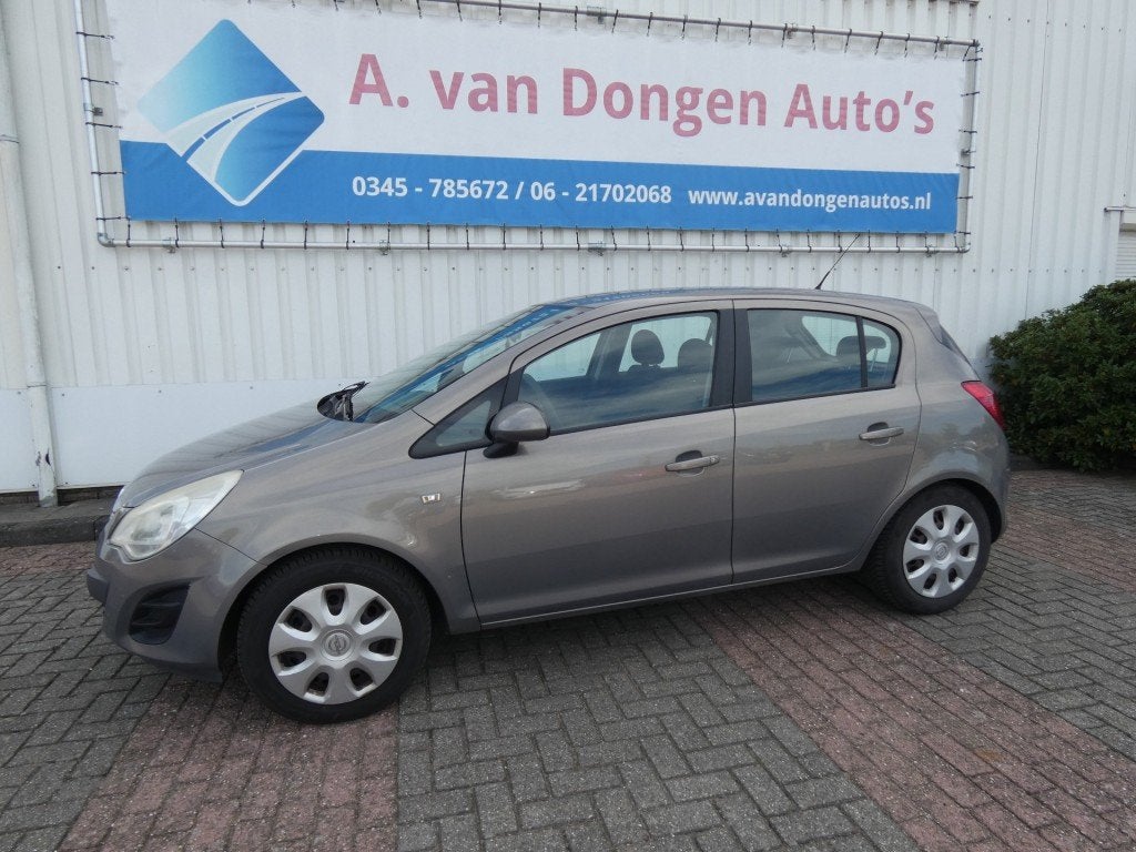 Opel CORSA 1.2-16V EDITION,Airco,Cruise,Trhaak,All Season Ba, Euro 5, 86 pk, Gebruikt, 4 cilinders