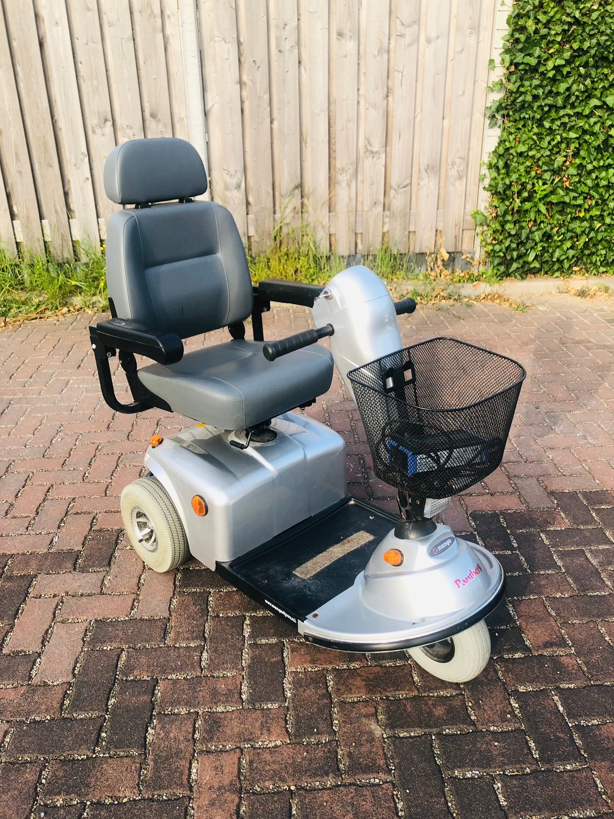 Prachtige scootmobiel 3 wiel in zeer goede staat, Diversen, Ophalen of Verzenden, Mango, 11 t/m 15 km/u, 26 t/m 35 km