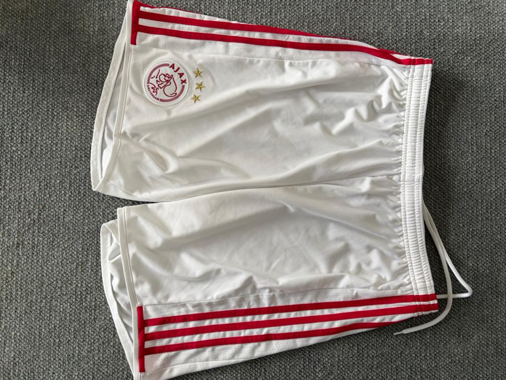 Ajax Adidas ClimaCool Voetbalbroekje Maat L, Maat 52/54 (L), Wit, Ophalen of Verzenden, Zo goed als nieuw