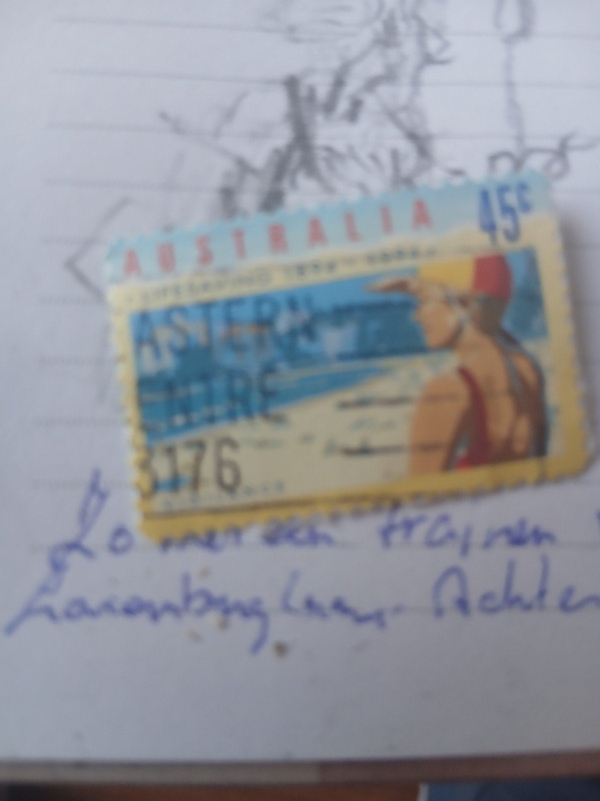 Australische postzegel: Redder op het strand (45c), Ophalen of Verzenden, Na 1940, Gestempeld